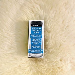 MAC Mineralize Timecheck Lotion